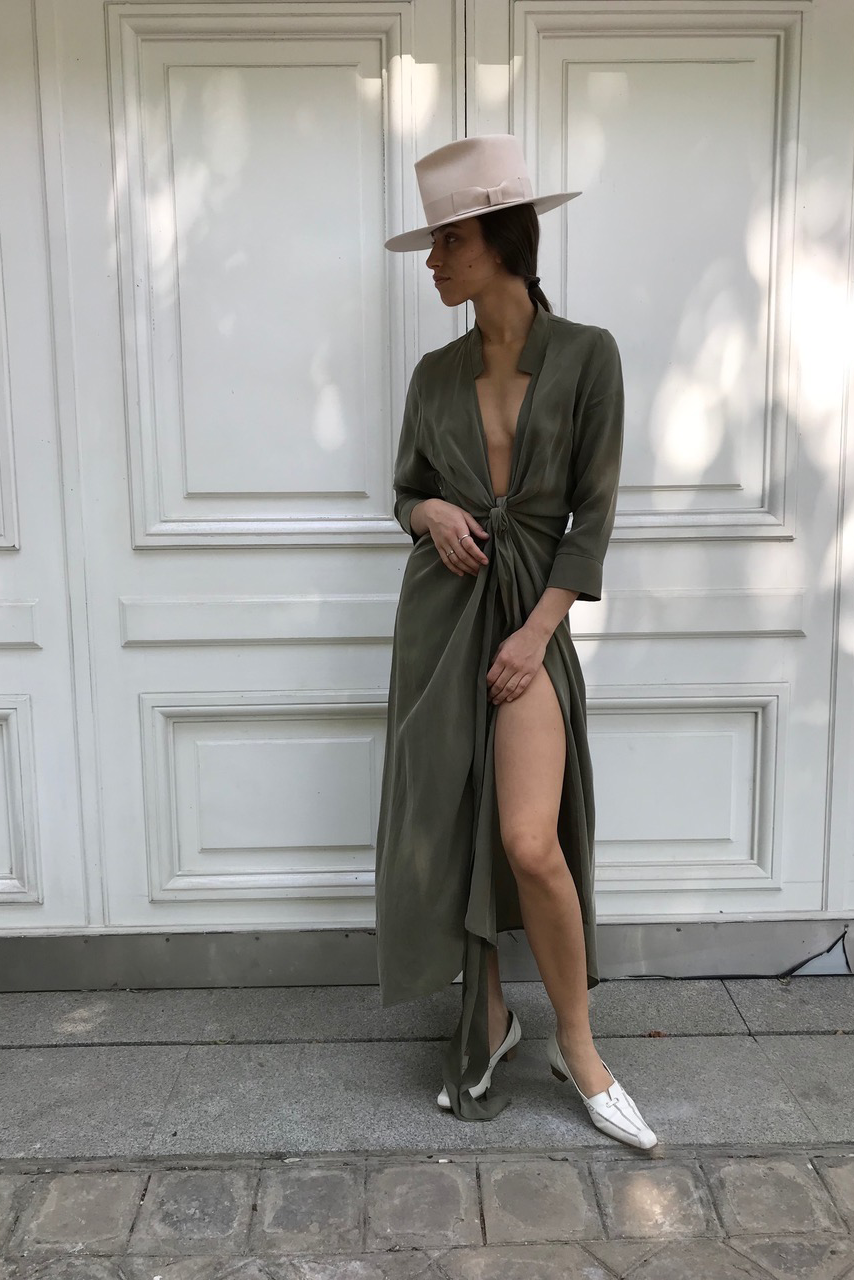 Parisian chic in Olive