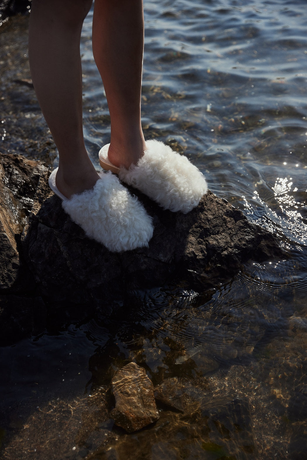 Envelope1976 Lounge slippers - Shearling Shoes Cream