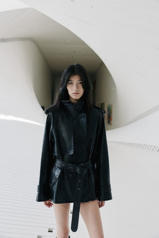 Envelope1976 Majorstuen trench short Jacket Black croc